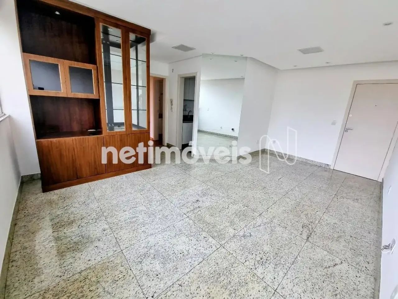 VENDA APARTAMENTO 3 QUARTOS COM SUÍTE, PRÉDIO COM ELEVADOR ! - Foto 3