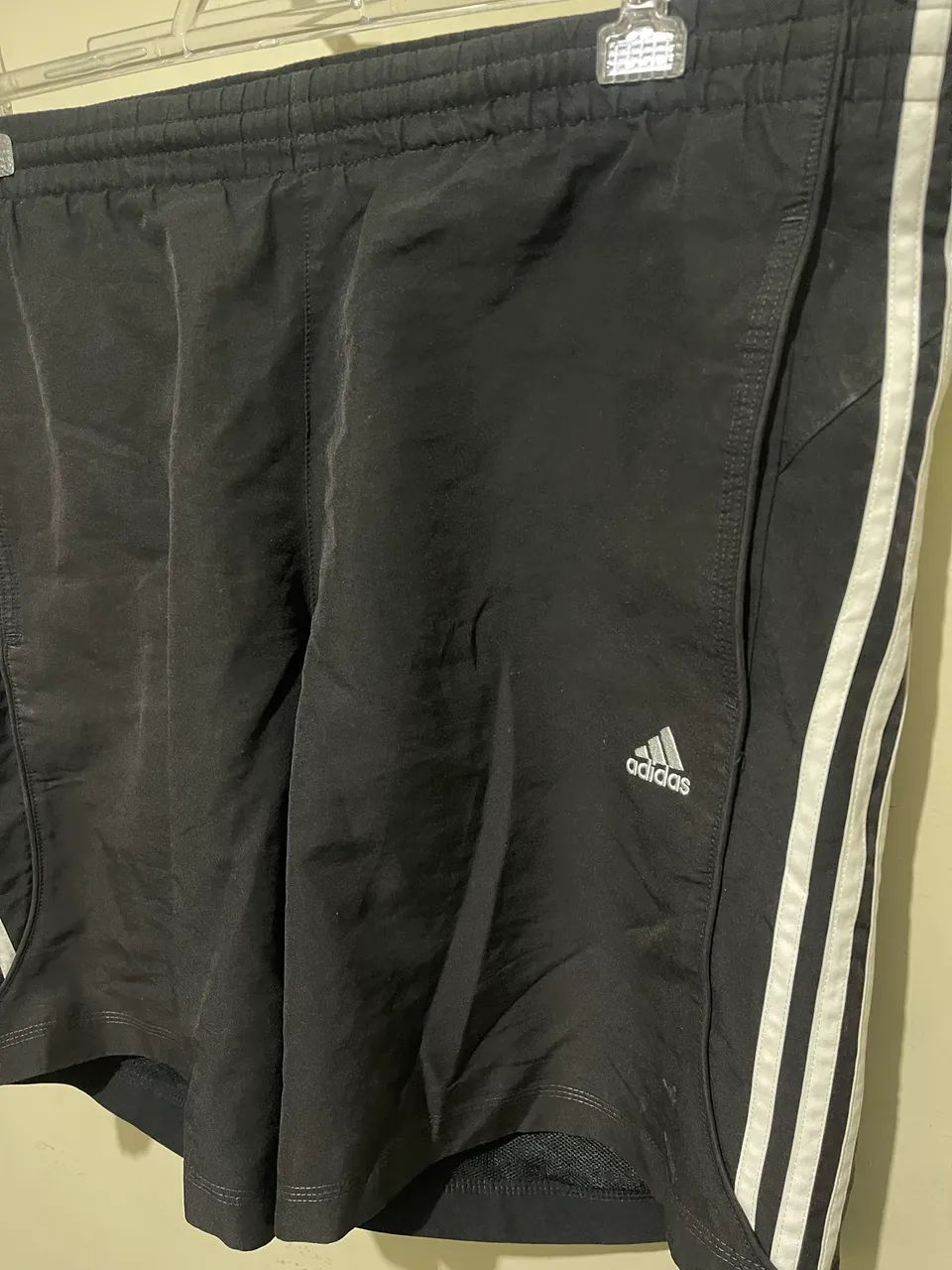 Shorts Adidas preto  - Foto 3