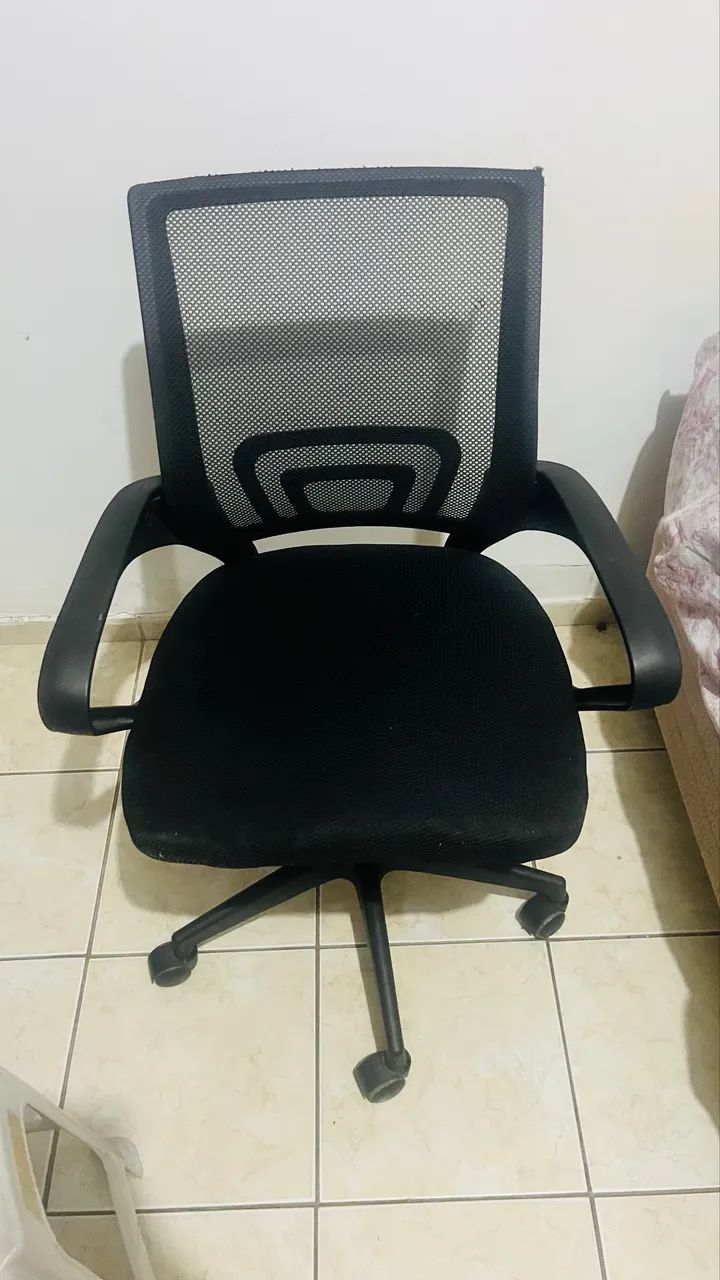 Cadeira ergonômica  - Foto 3