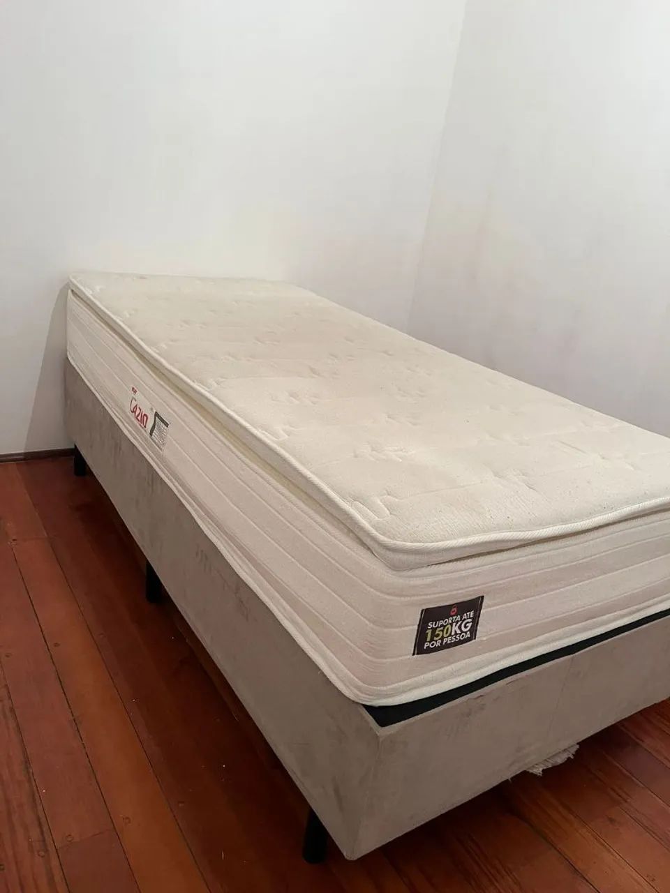 Cama solteiro Lazio 