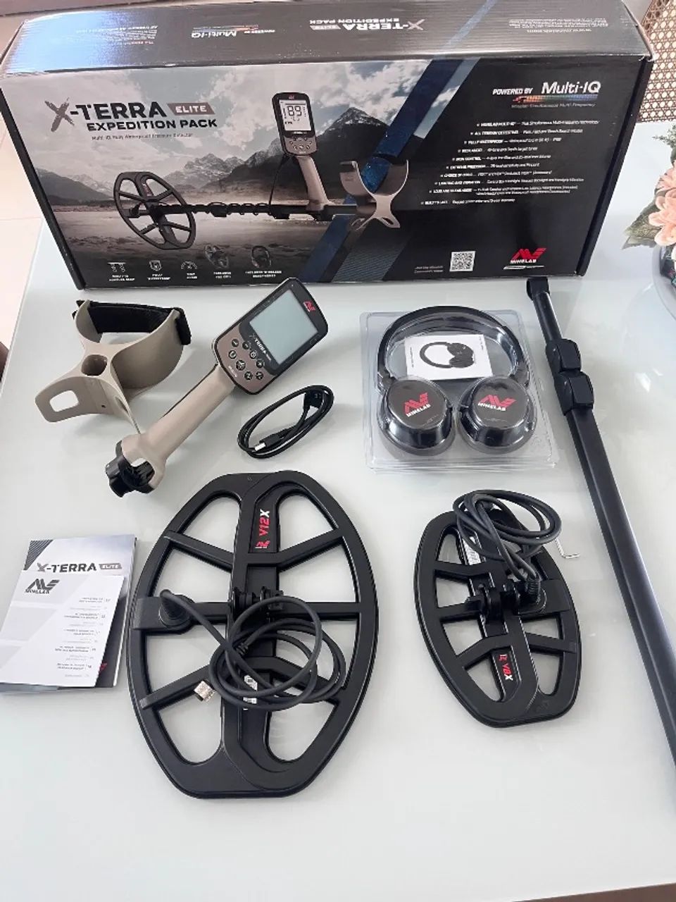 Detector de Metais Minelab X-Terra Elite Expedition Pack