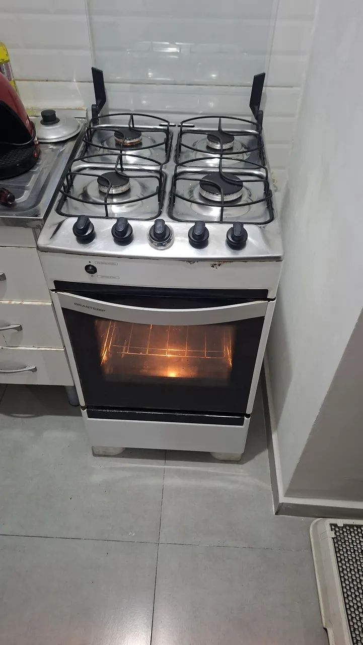Fogão Brastemp 4 Bocas Branco - Bom Estado e Funcionando Perfeitamente! - Foto 3
