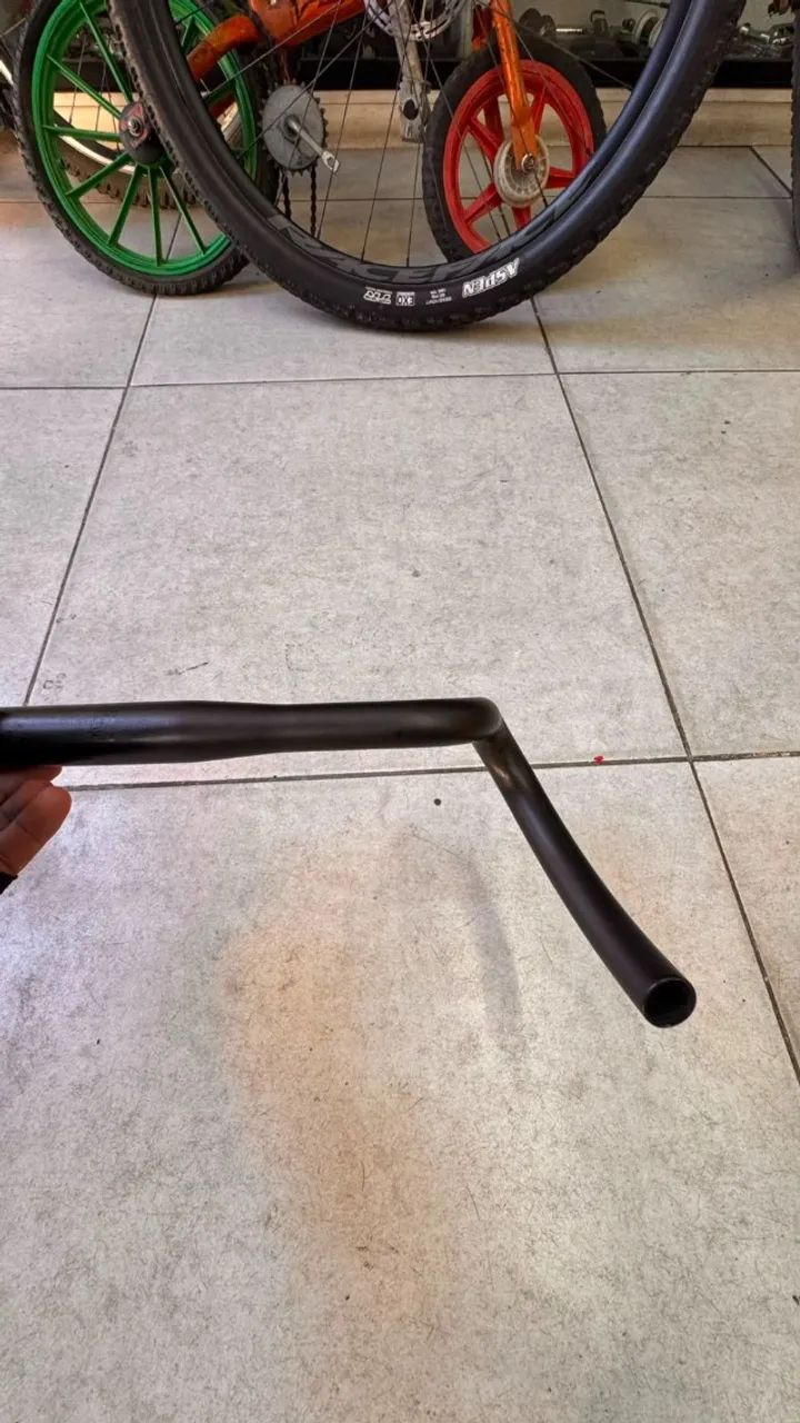 Guidão de Speed Carbon 420mm