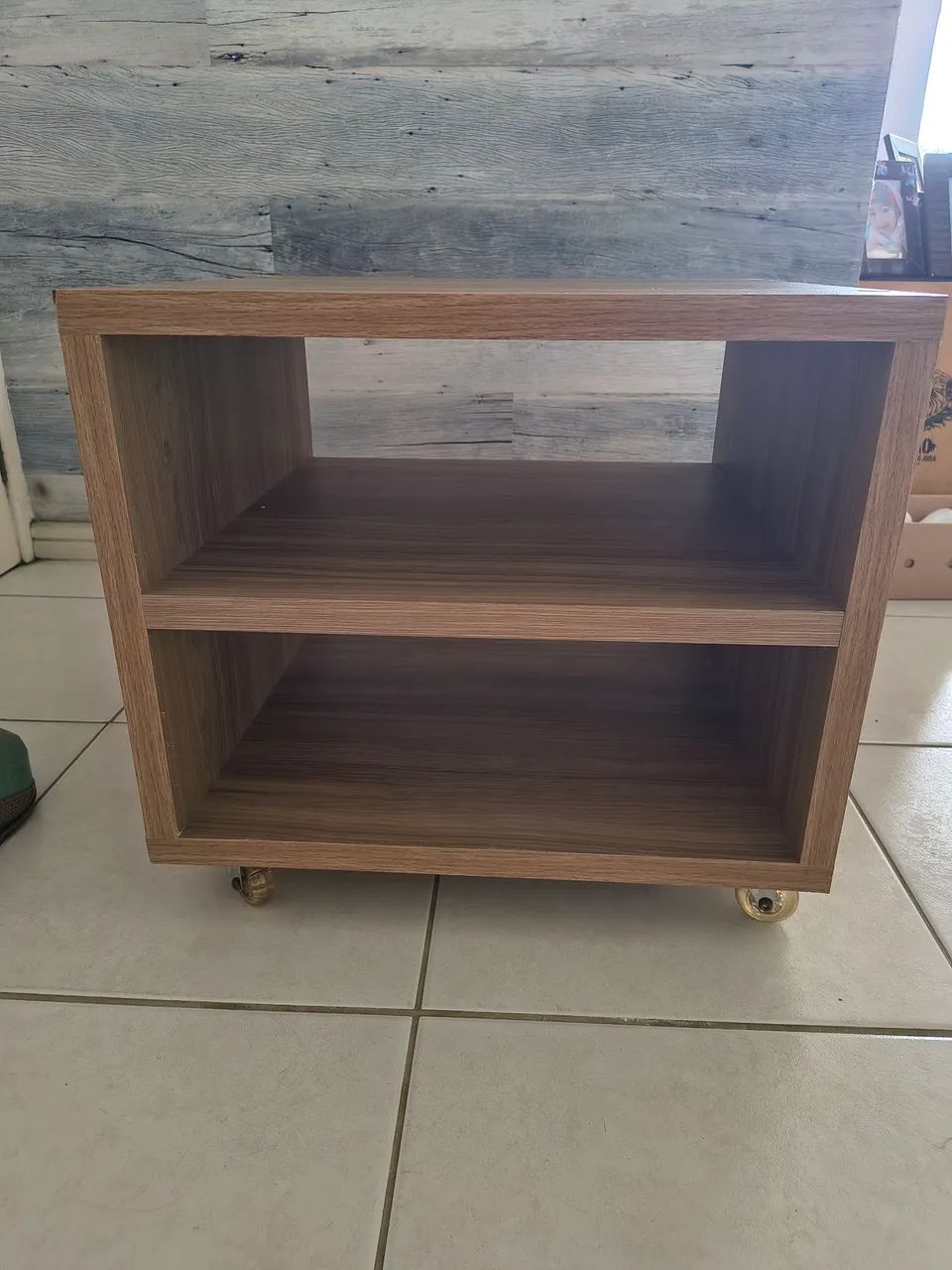 Mesa de cabeceira 