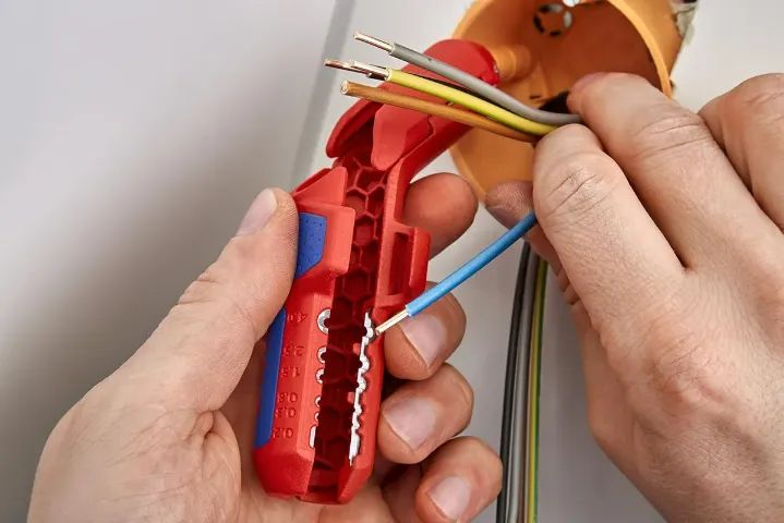 Ferramenta Desencapar Fios Ergostrip Knipex 16 95 01 Sb - Foto 6