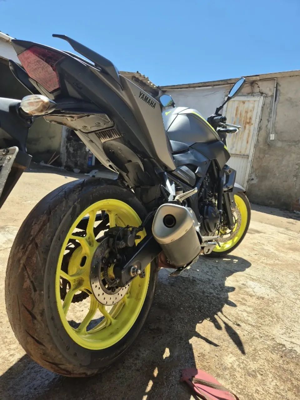 Yamaha MT-03 - Foto 2