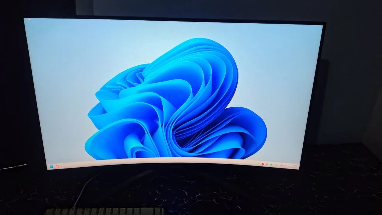 Monitor agon 31,5? 165hz  - Foto 5