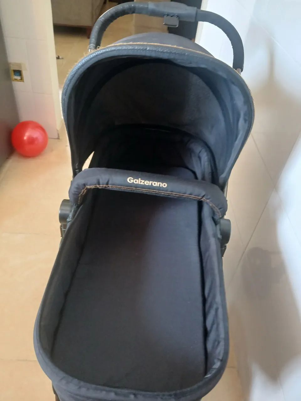 Carrinho de bebê + bebê conforto  - Foto 2