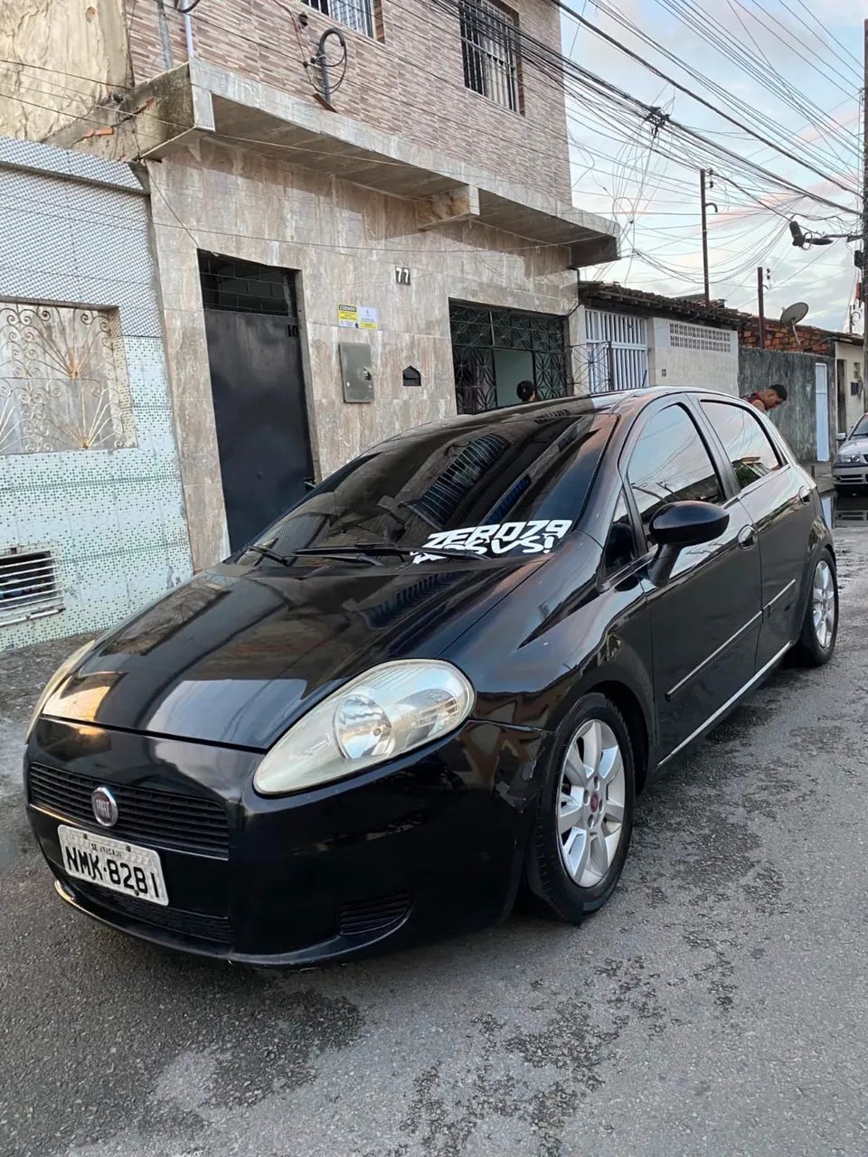 Fiat Punto Attractive 1.4 Fire Flex 8V 5P 2011 - Foto 3