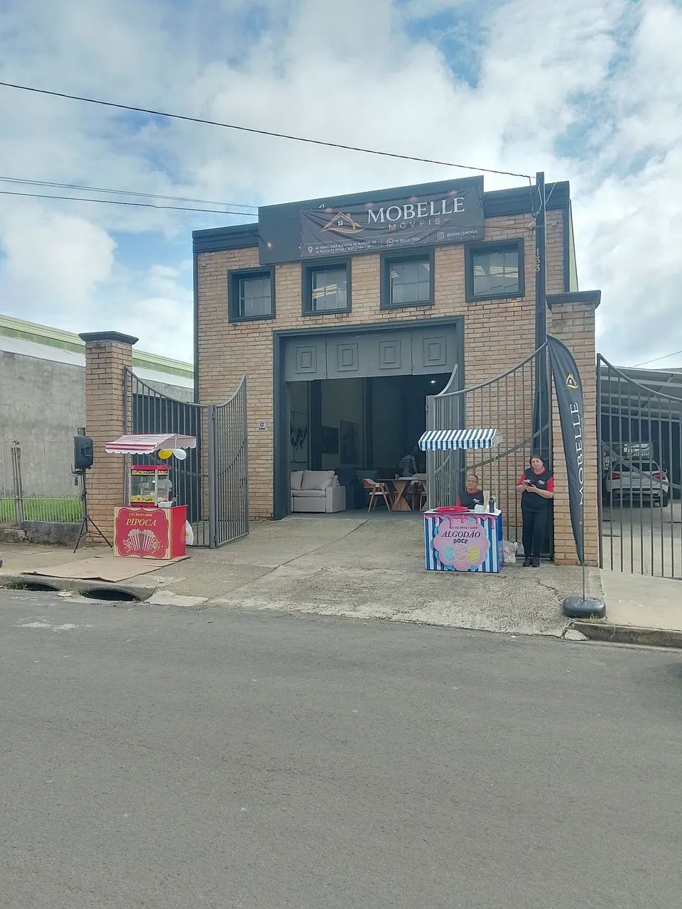 Locutor porta de lojas pra lojas e comércios aqui  - Foto 2