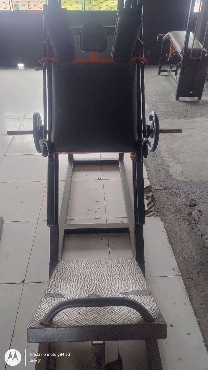 Máquina de musculação  - Foto 2