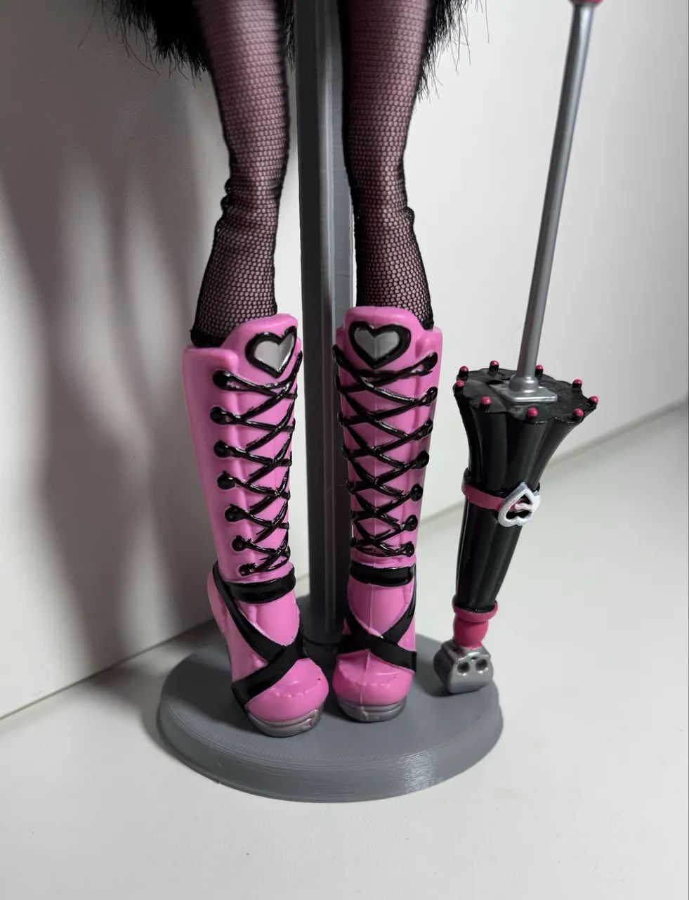 MONSTER HIGH STAND457380886553579522