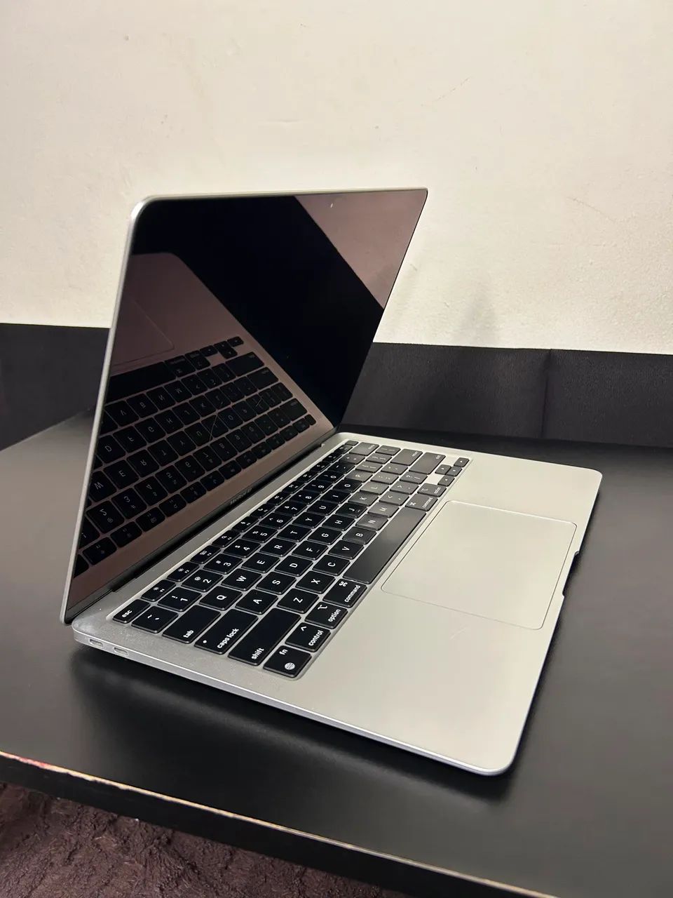Macbook Air M1 8GB RAM 256GB SSD - Foto 5