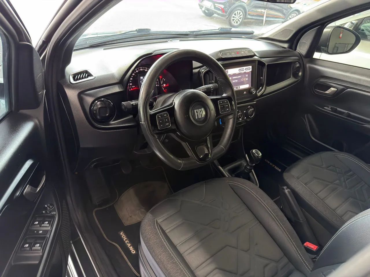 Fiat Strada Volcano 1.3 Flex 8V CD 2021 - Foto 4