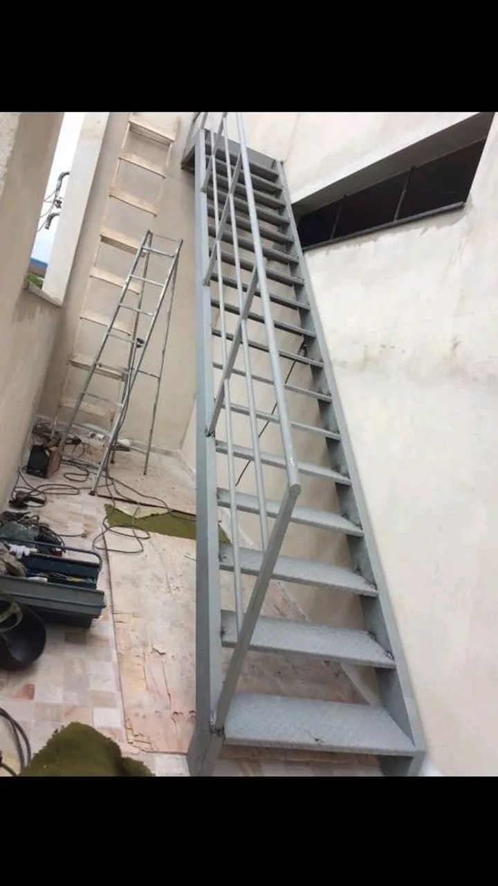 Escada de ferro  - Foto 5