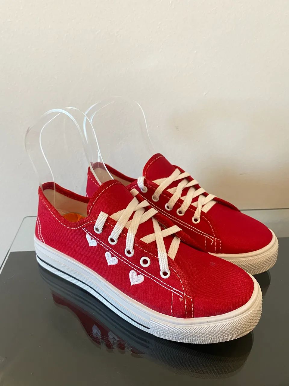 Tênis NOVO