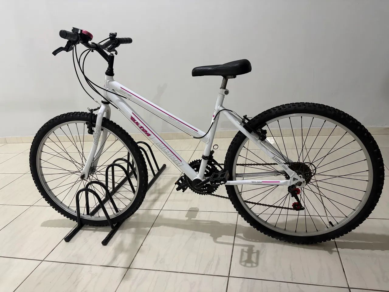 Bicicletas pouquíssimo uso, marca Cairu  - Foto 2