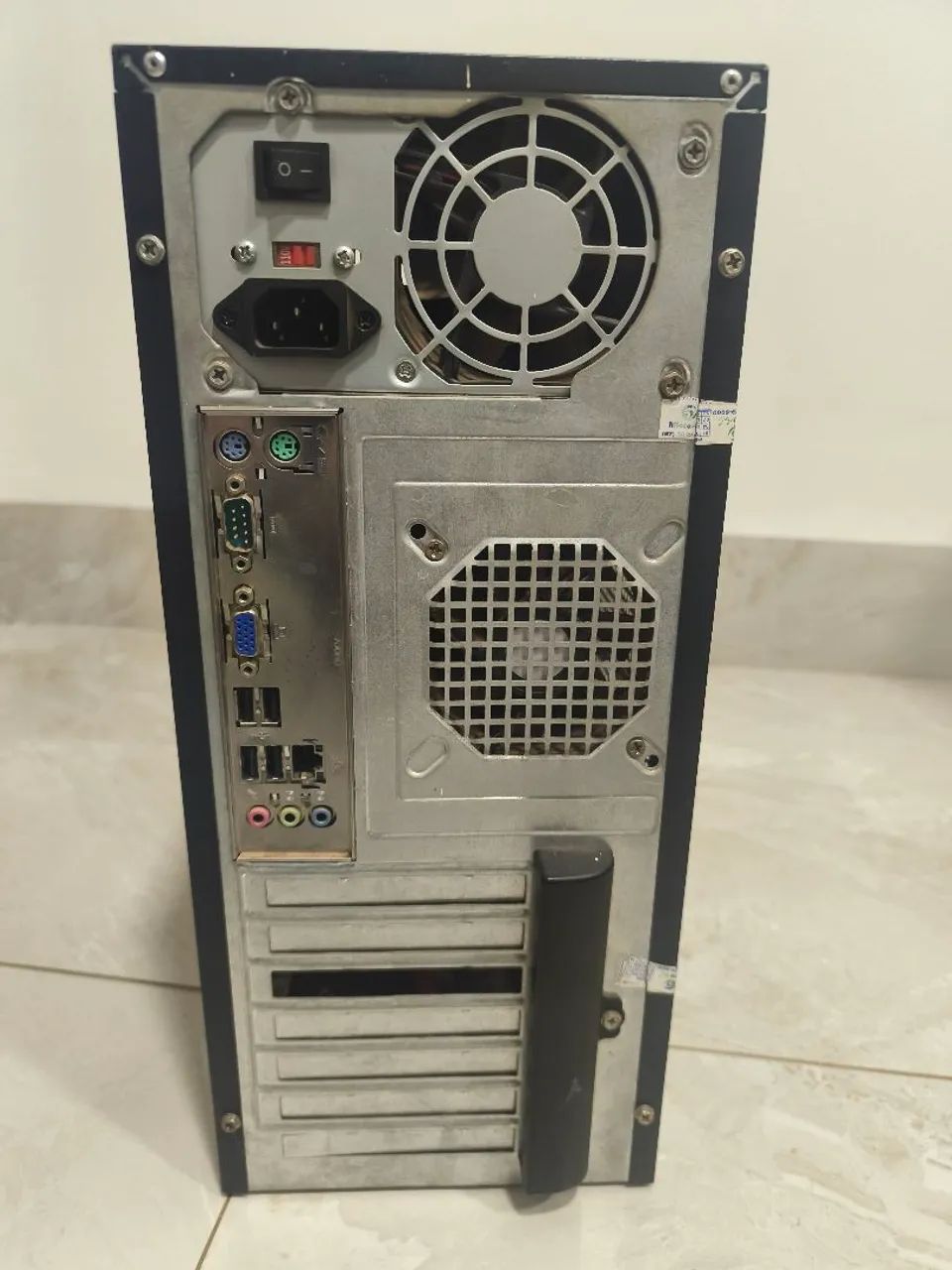 cpu amd sempron 4gb ram hd de 465gb com dvd-rom - Foto 2