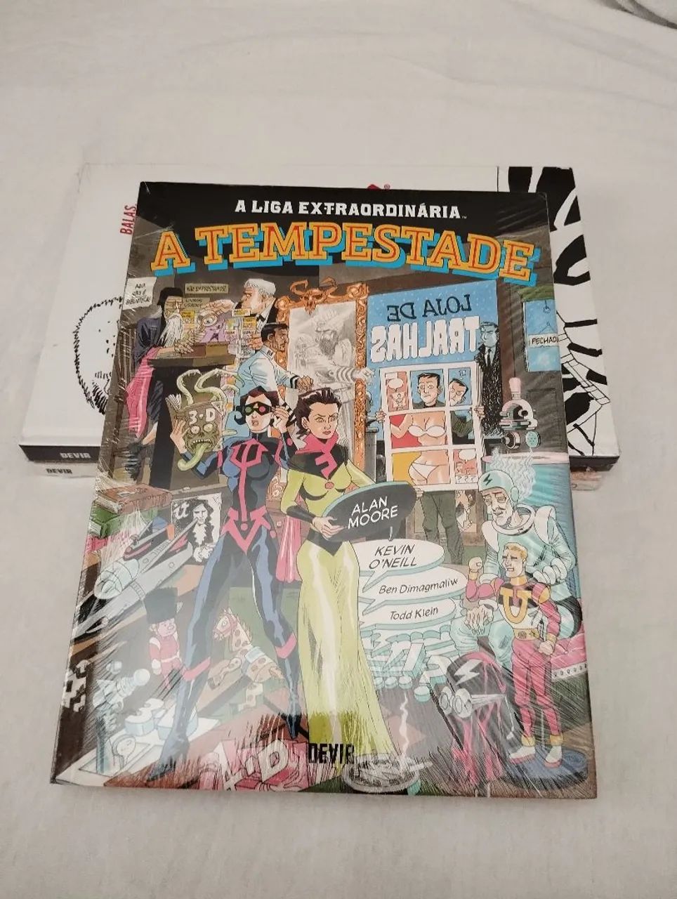 Vende-se livro A Tempestade (No plástico)