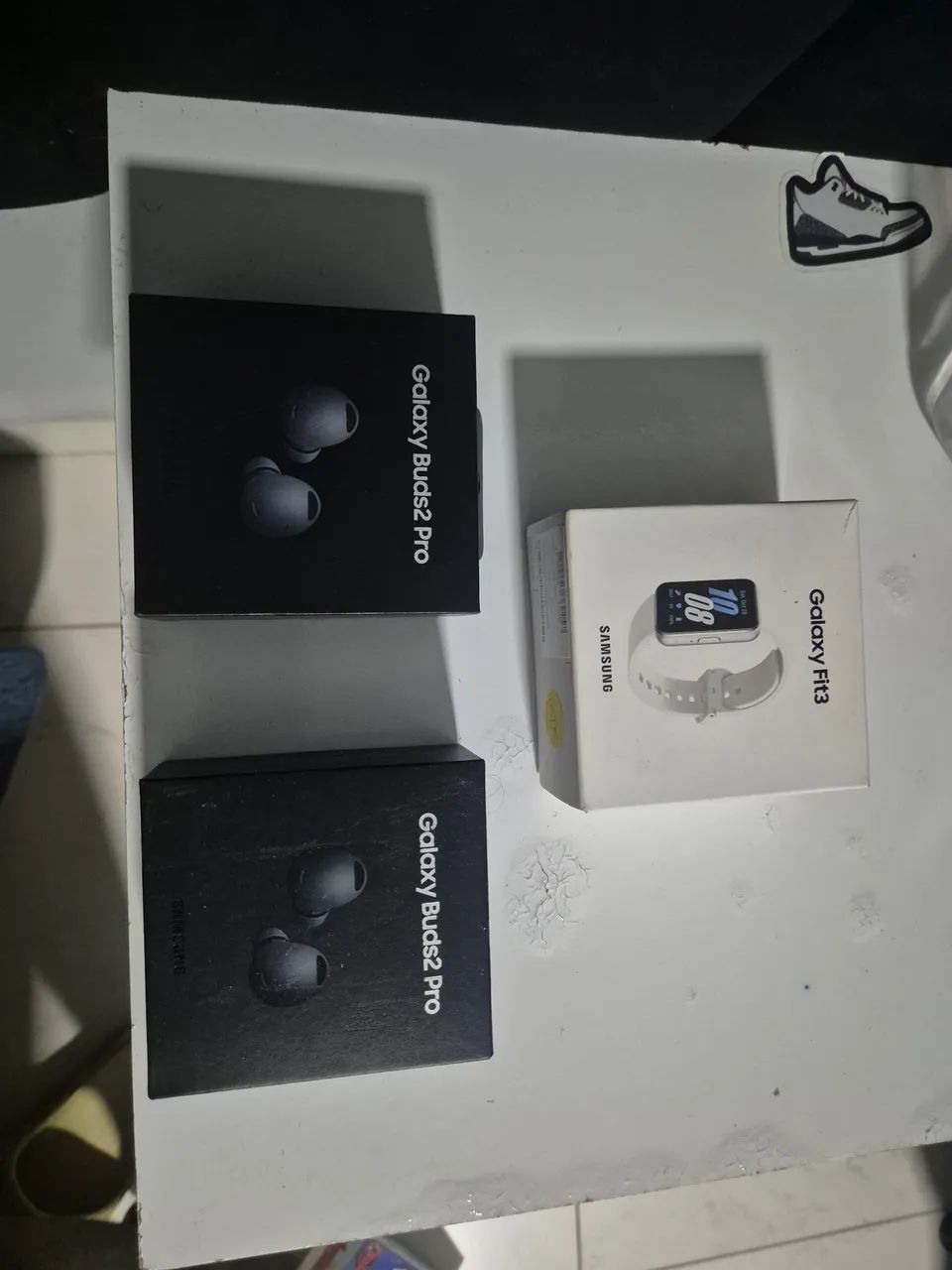 Caixas galaxy buds e galaxy fit