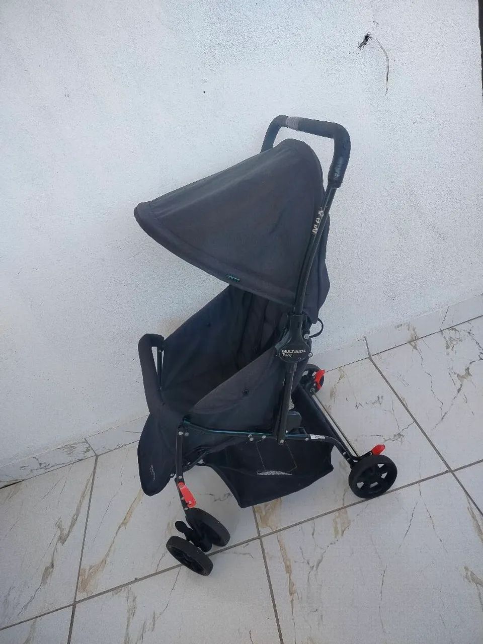 Vende-se carrinho de bebê - Foto 2