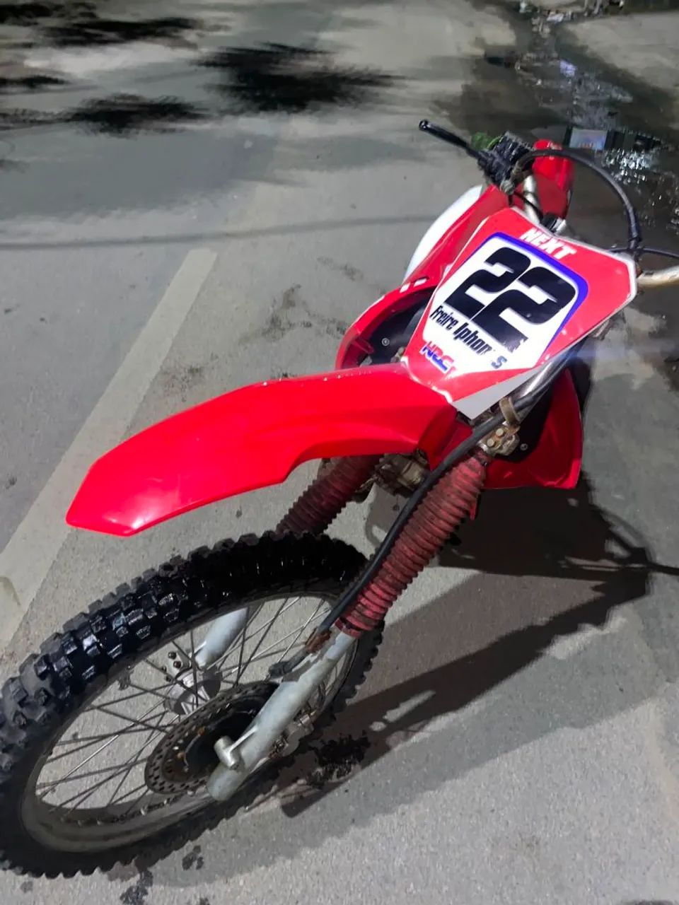 VENDO XR200 COM ROUPA DA CRF - Foto 5