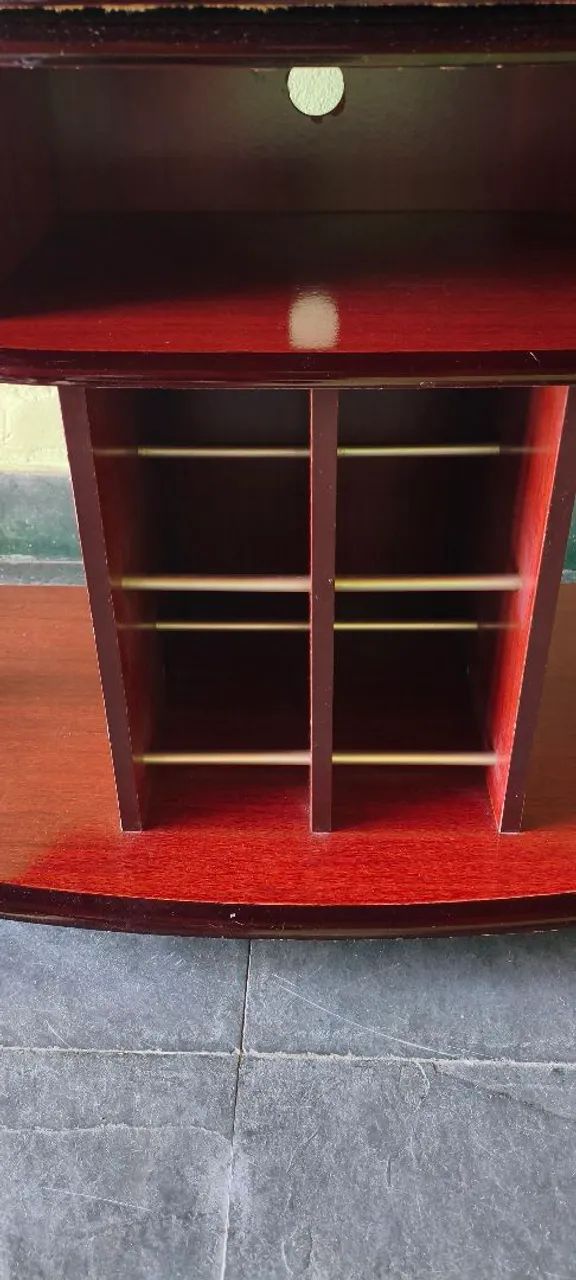 Rack com porta de vidro  - Foto 5