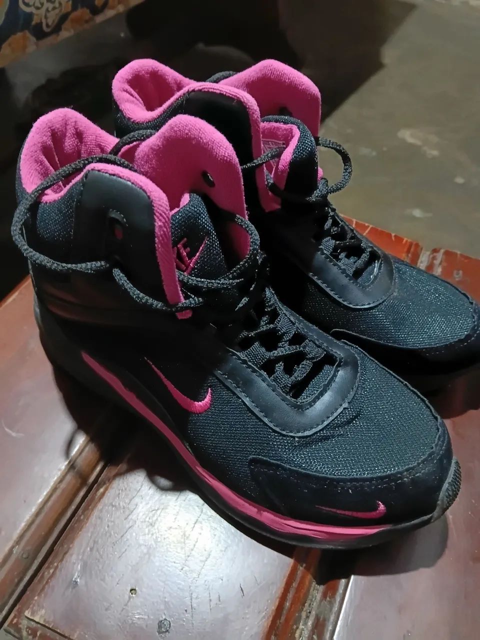 Tênis réplica Nike 