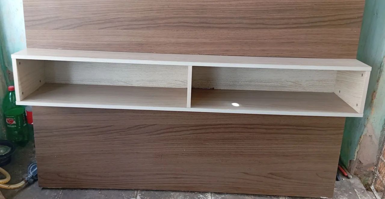 Painel para tv até 43 polegadas com nichos e prateleiras  - Foto 5