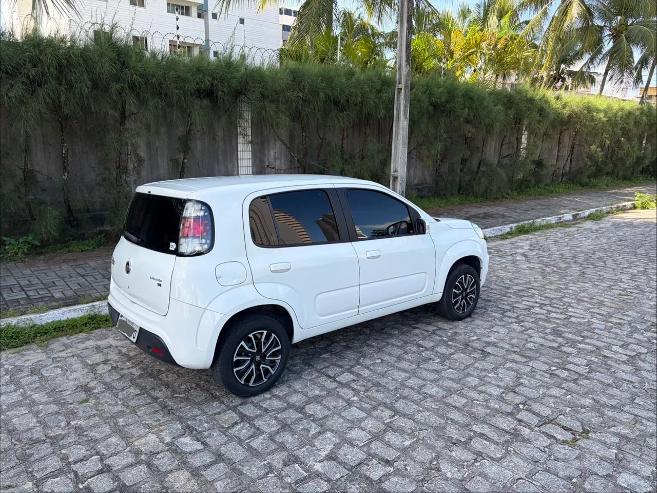 Fiat Uno Evolution 1.4 Fire Flex 8V 5P 2015 - Foto 4