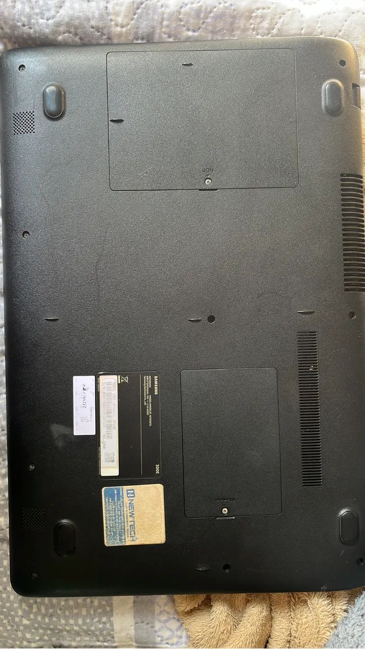Notebook Samsung NP300E5L - Foto 3
