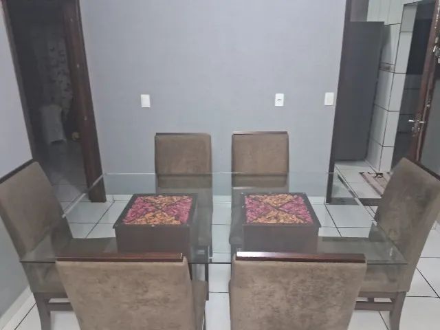Mesa de jantar 6 cadeiras