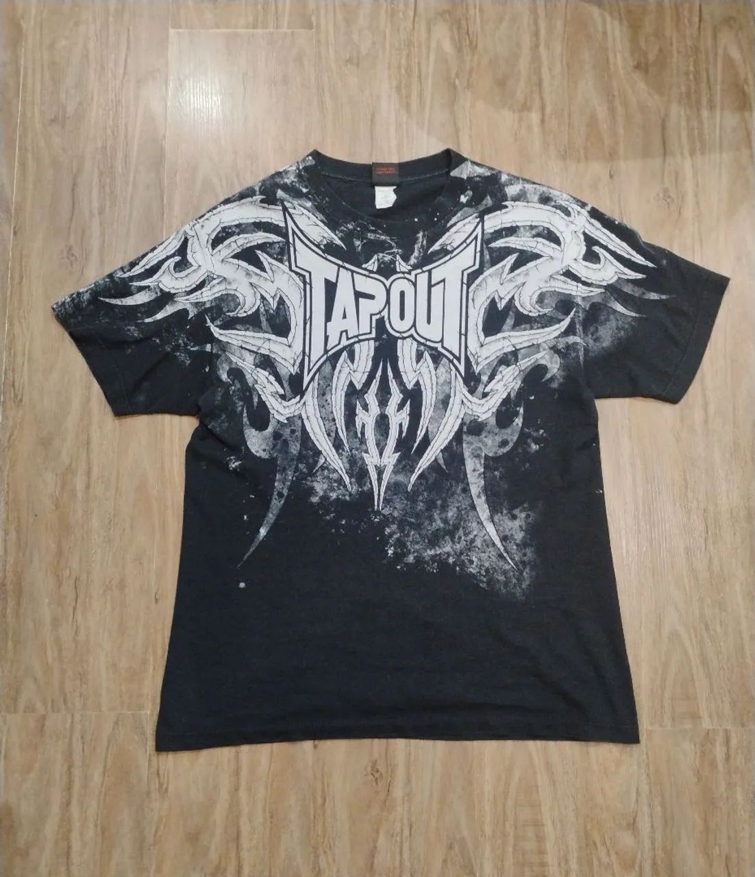 Tapout tribal preta 