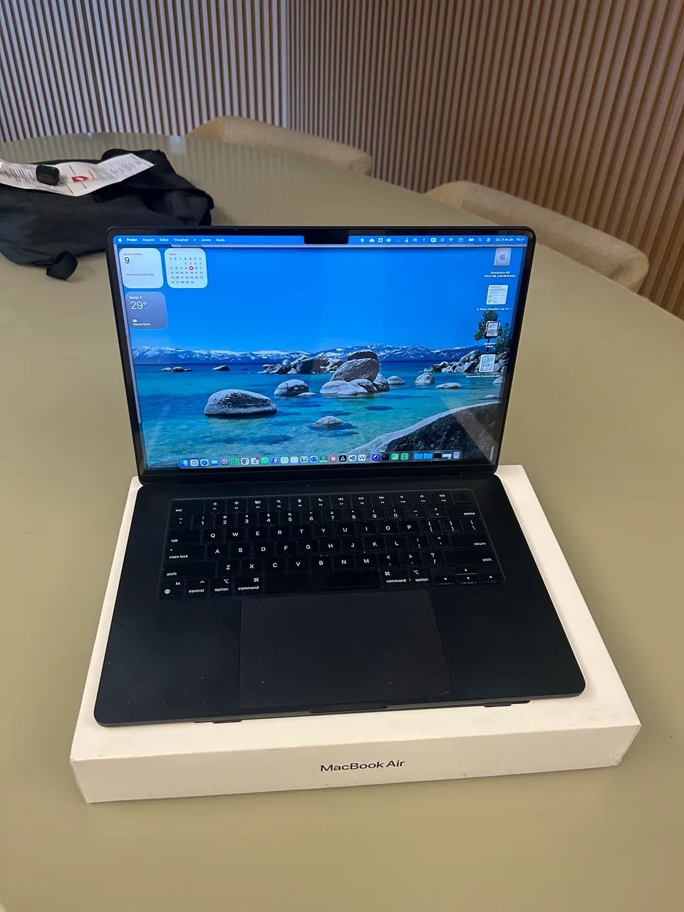 MacBook Air M2 15