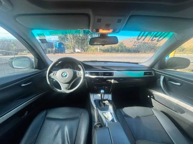 BMW 320I A 2010 - Foto 2