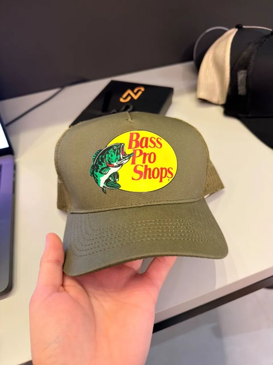 Bass Pro Shops Mesh Trucker Verde 