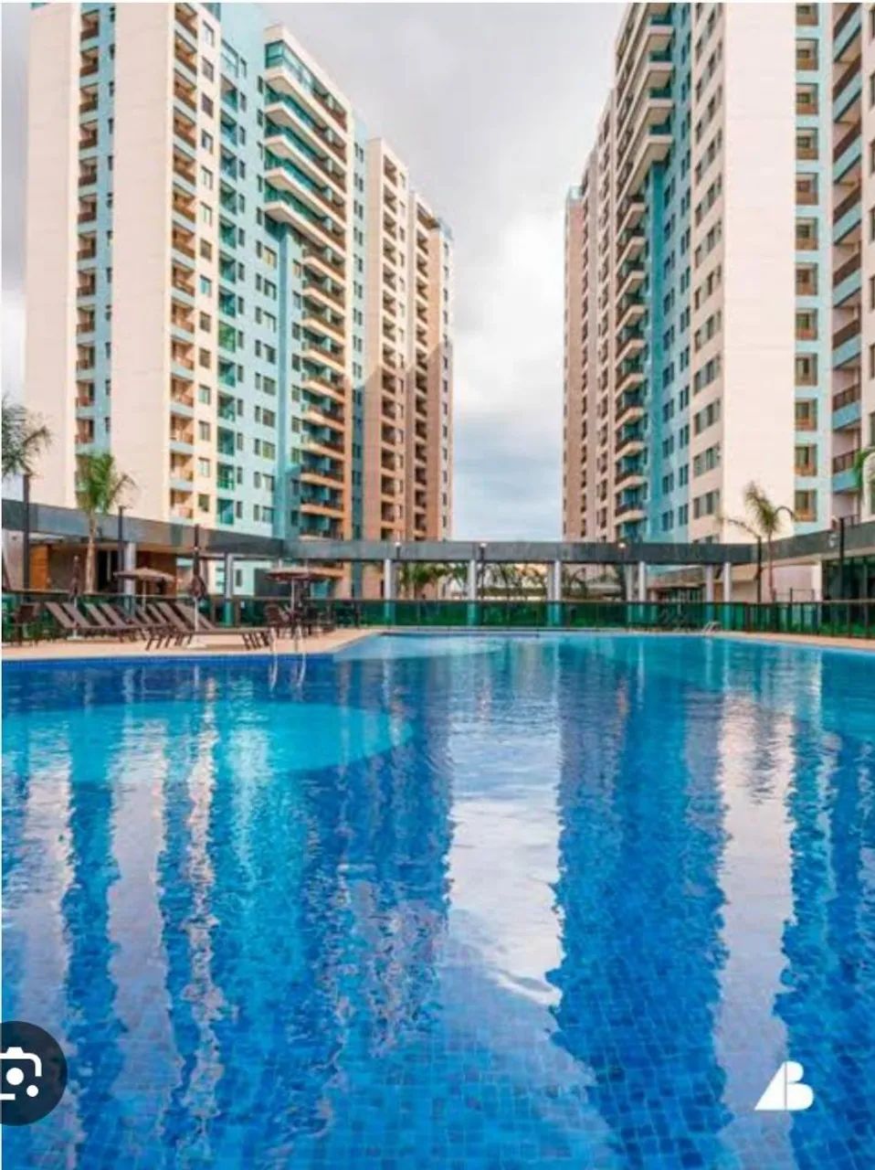 Vendo Apartamento  QS 5 Rua 400 - Edifício Residencial Montana
