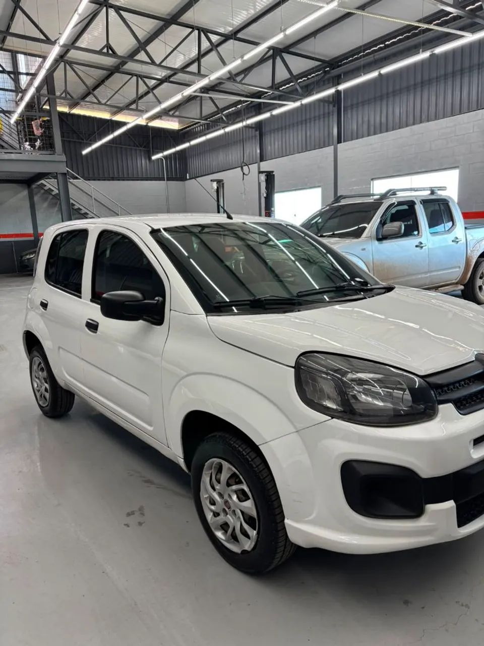 Fiat Uno e Argo disponíveis para locação - KM LIVRE