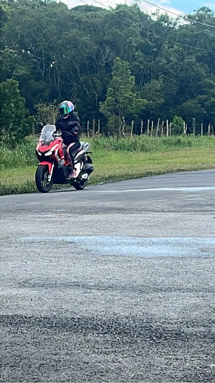 Honda ADV 150 22/23 - Foto 3