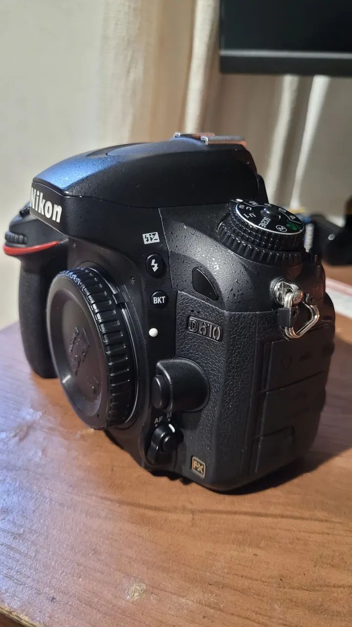 CAMERA D610 NIKON (CORPO)