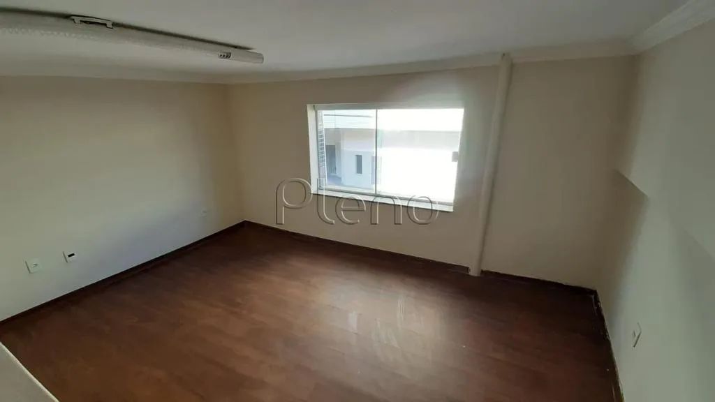 Sobrado à venda em Campinas, Vila Lídia, com 5 quartos, com 208 m² - Foto 2