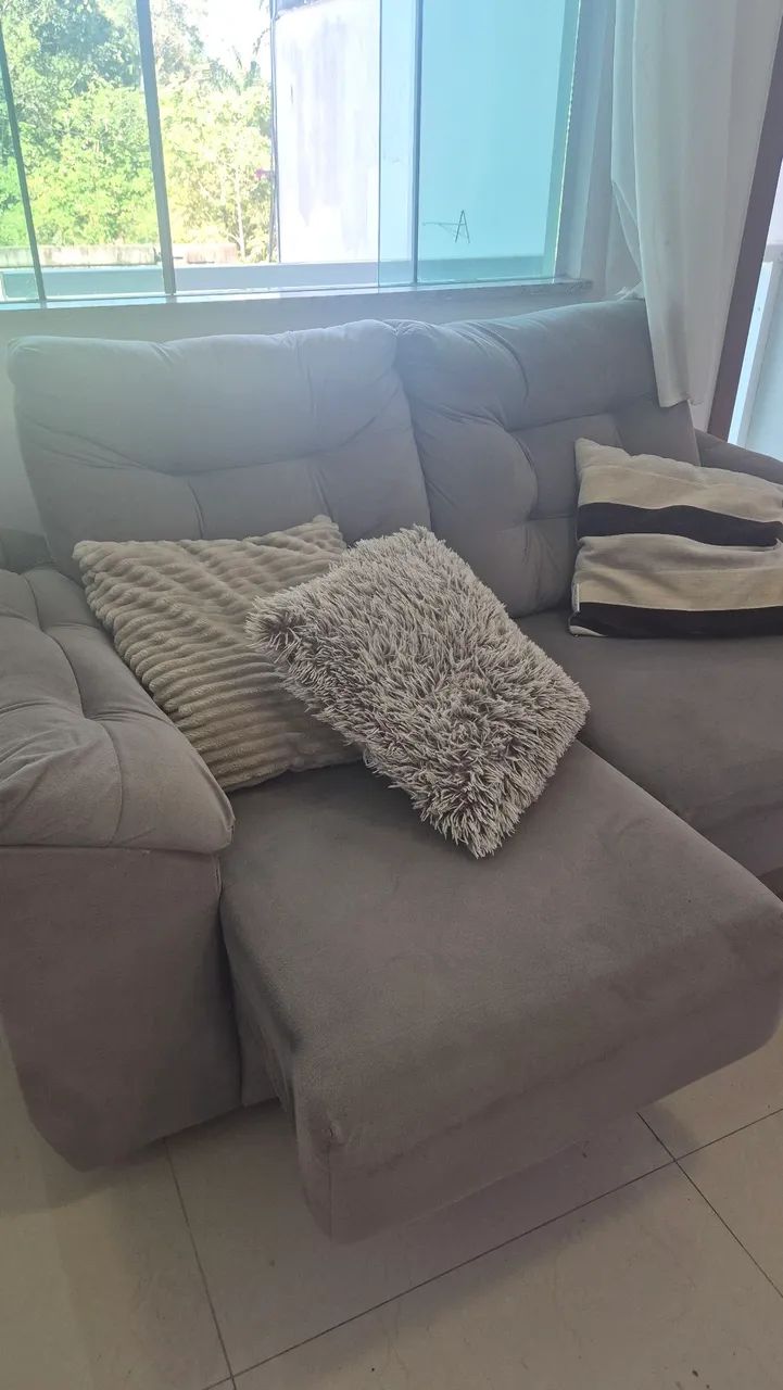 VENDO SOFÁ RETRÁTIL 2 LUGARES ÓTIMO ESTADO , PÉS DE  AÇO.  - Foto 5