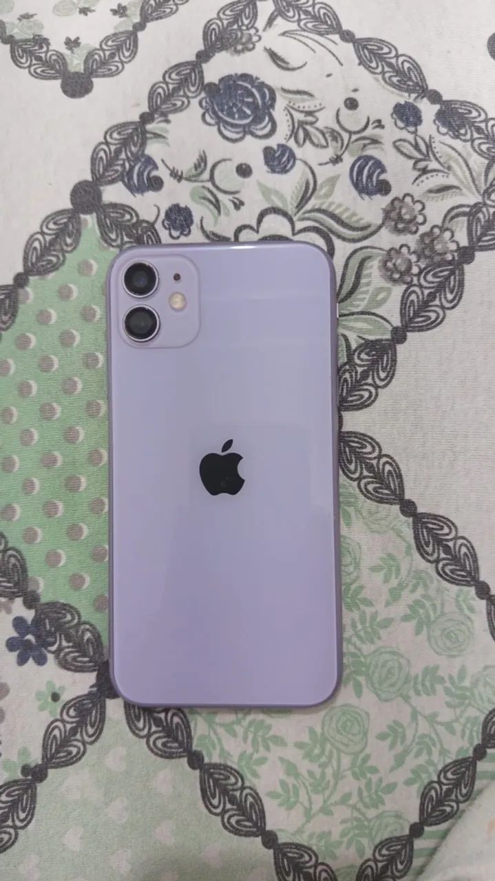 iPhone 11 128gb lilás 