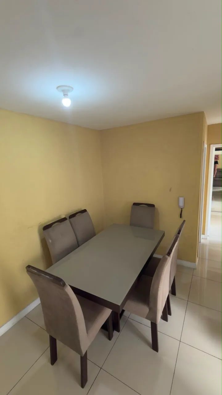 Mesa de jantar com 6 cadeiras - Foto 2