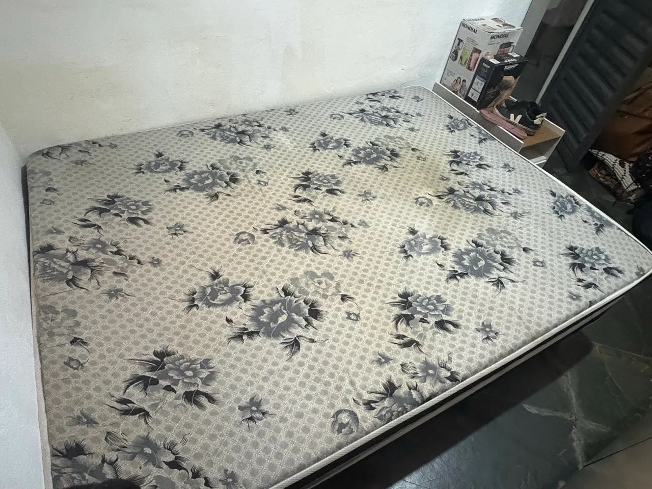 Cama Box Usada