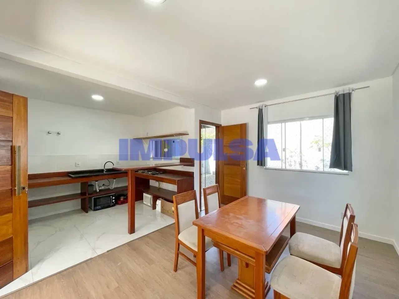 Excelente Casa 100% Mobiliada Rio Vermelho - Foto 5