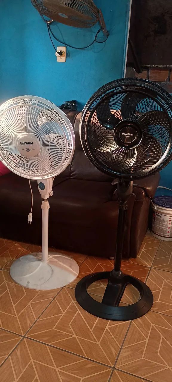 Vendo 2 ventiladores cada - Foto 2