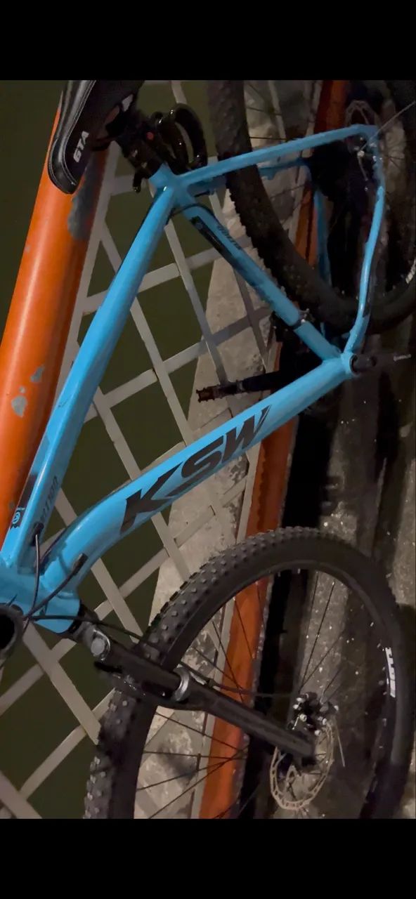     Bicicleta Aro 29 Quase Nova - Sem Marcas de Uso - Foto 3