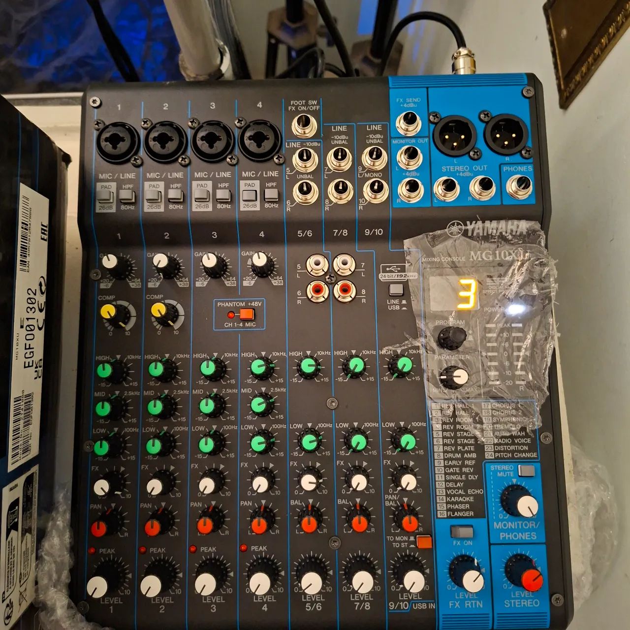 Mesa de som Yamaha novíssima  - Foto 4