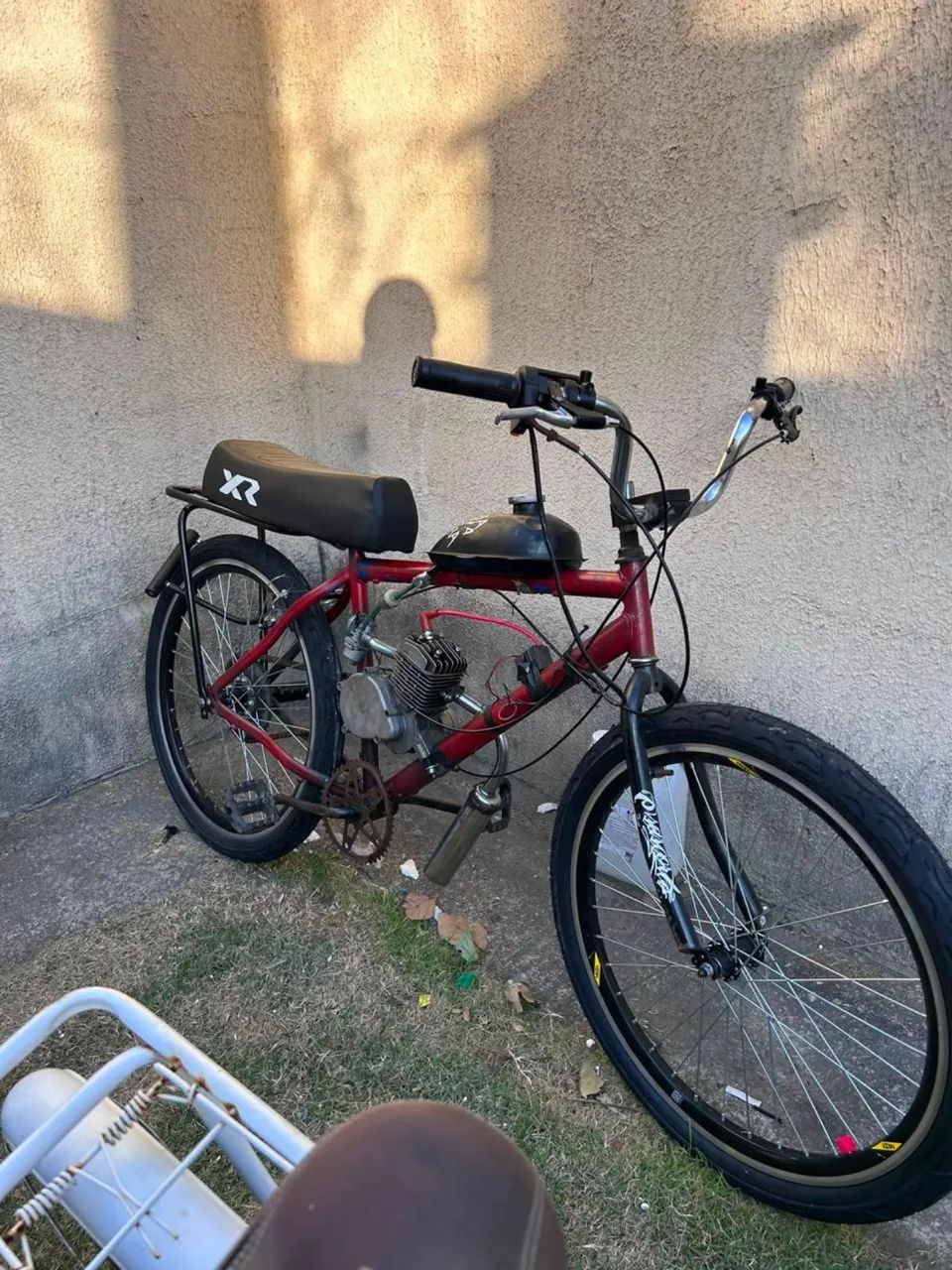 Motorizada semi zera pega e andar